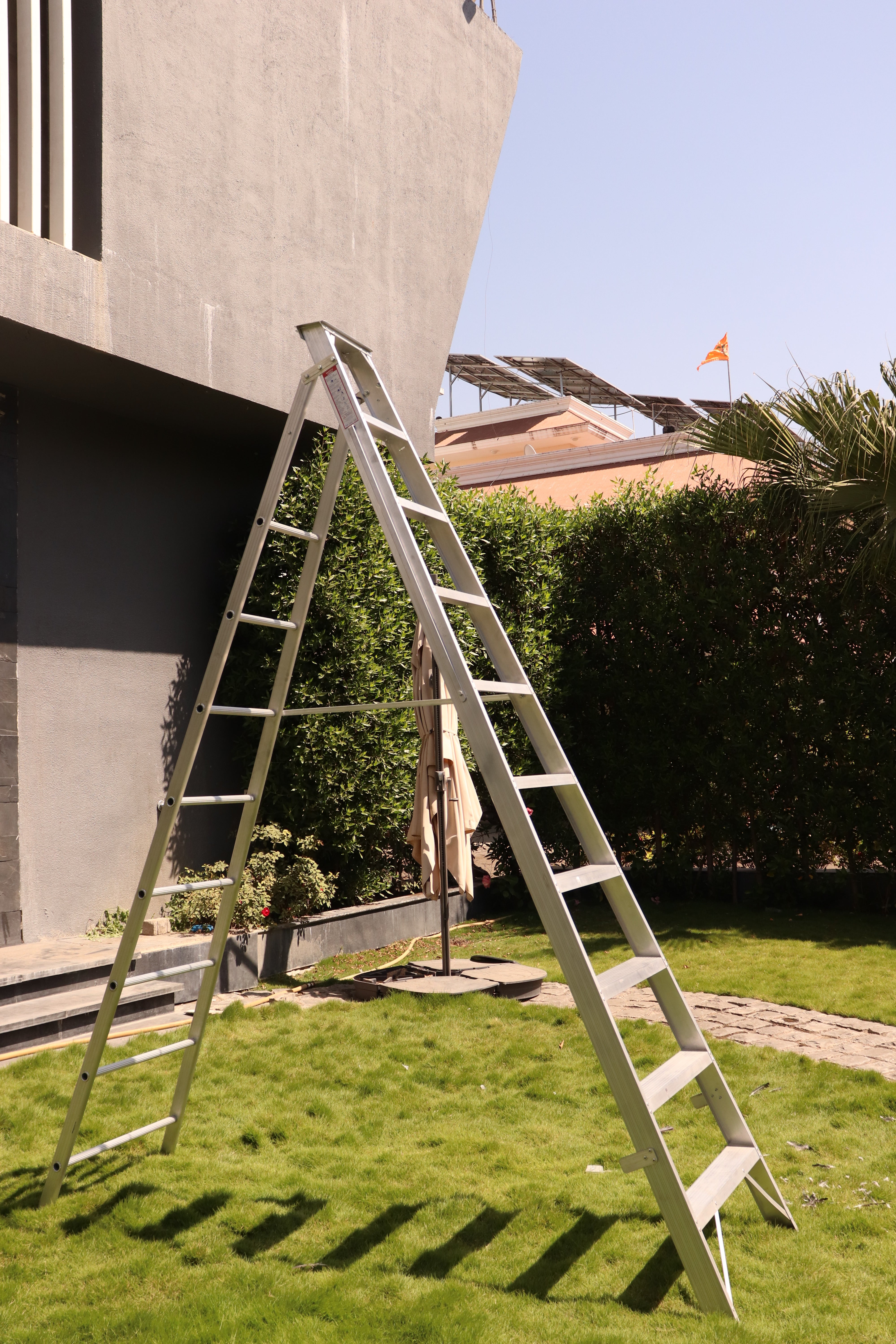 EMAC Aluminium Dual Purpose Light Weight 10-Step Aluminium Ladders Anti Slip Folding Aluminium Ladder